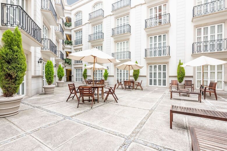 Aparthotel Grand Polanco Residencial