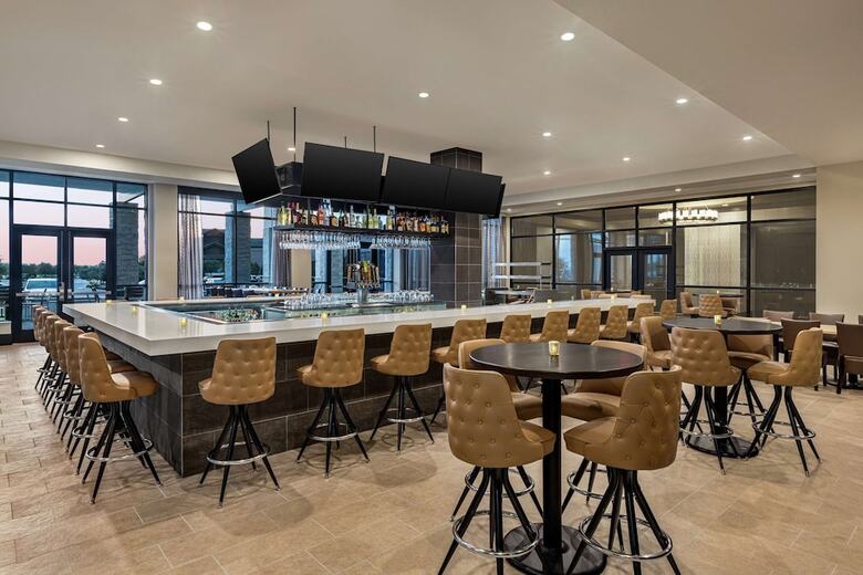Hotel Embassy Suites By Hilton Round Rock