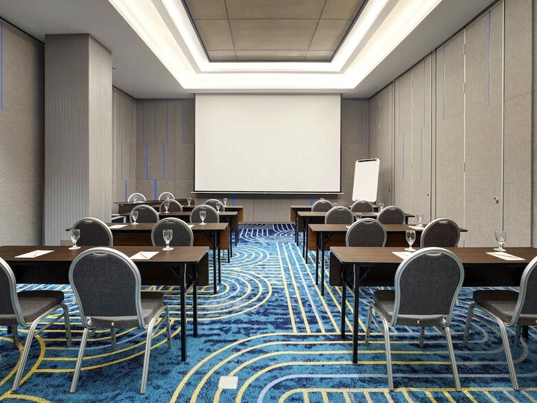 Hotel Ibis Styles Semarang Simpang Lima
