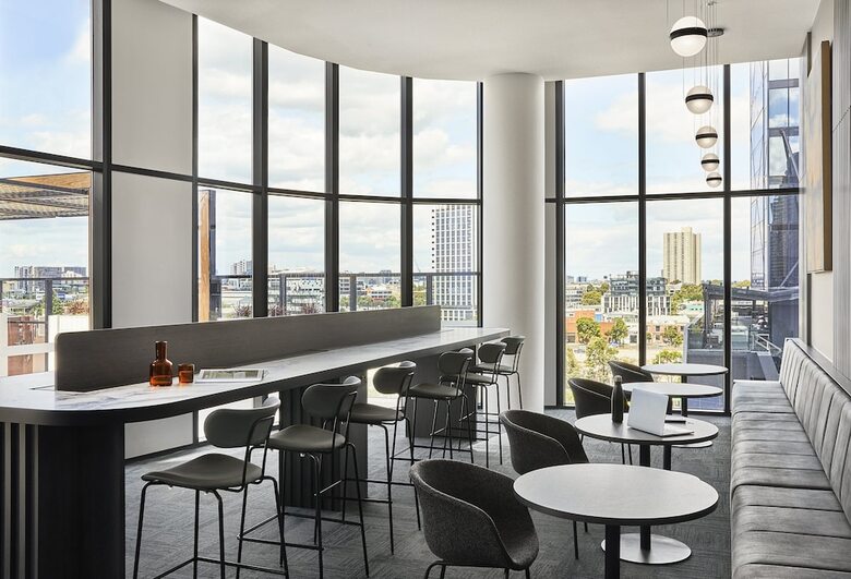 Hotel Oakwood Premier Melbourne