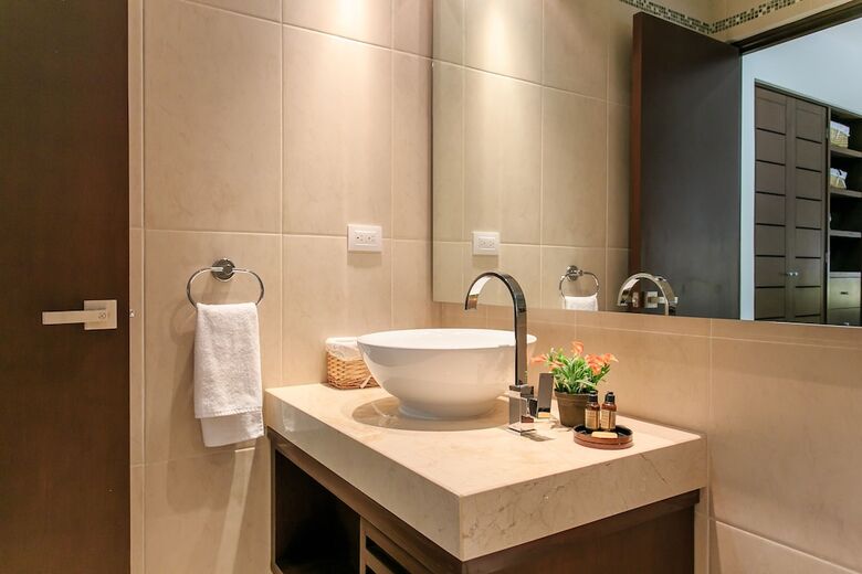 Apartamentos Condo Complex With An Alluring Pool & Tropical Vibes By Stella Rentals