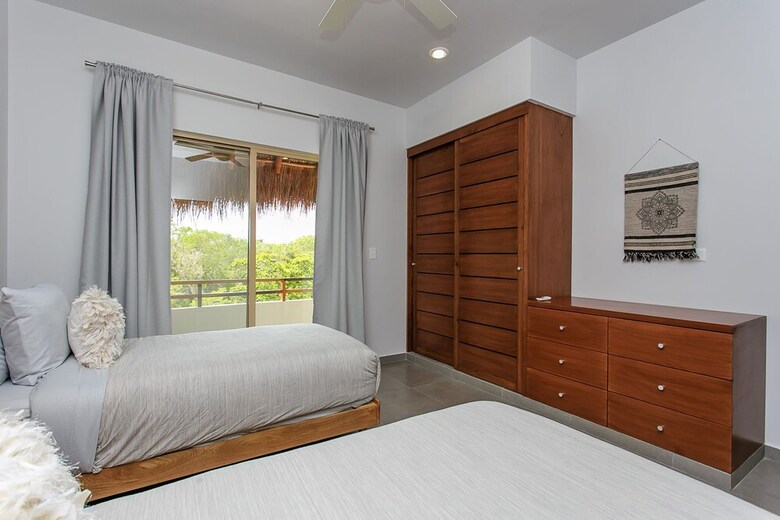 Apartamentos Condo Complex With An Alluring Pool & Tropical Vibes By Stella Rentals