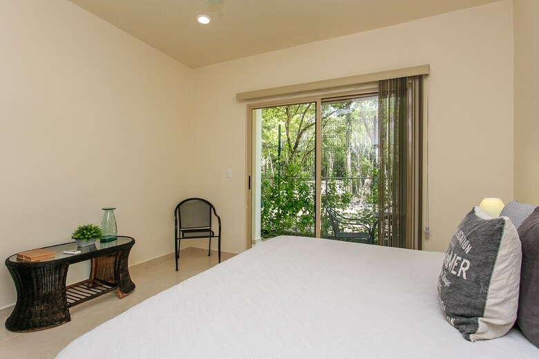 Apartamentos Condo Complex With An Alluring Pool & Tropical Vibes By Stella Rentals