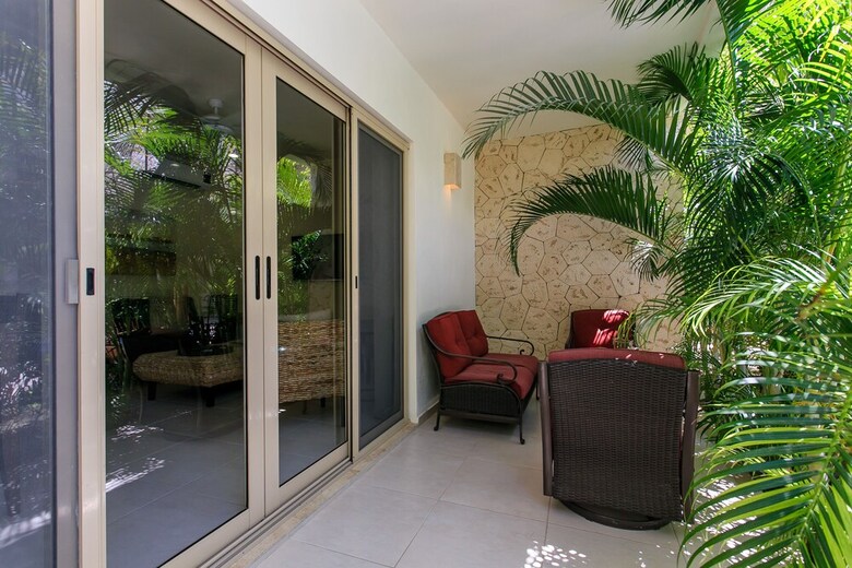 Apartamentos Condo Complex With An Alluring Pool & Tropical Vibes By Stella Rentals