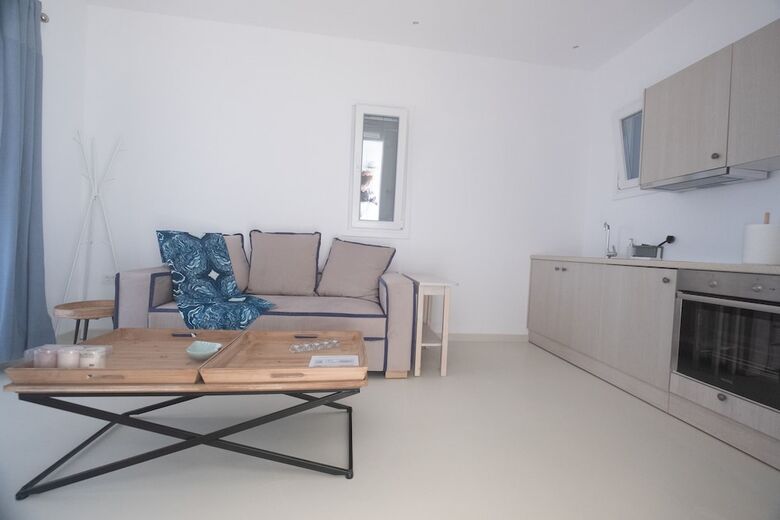 Amaris Mykonian Residence