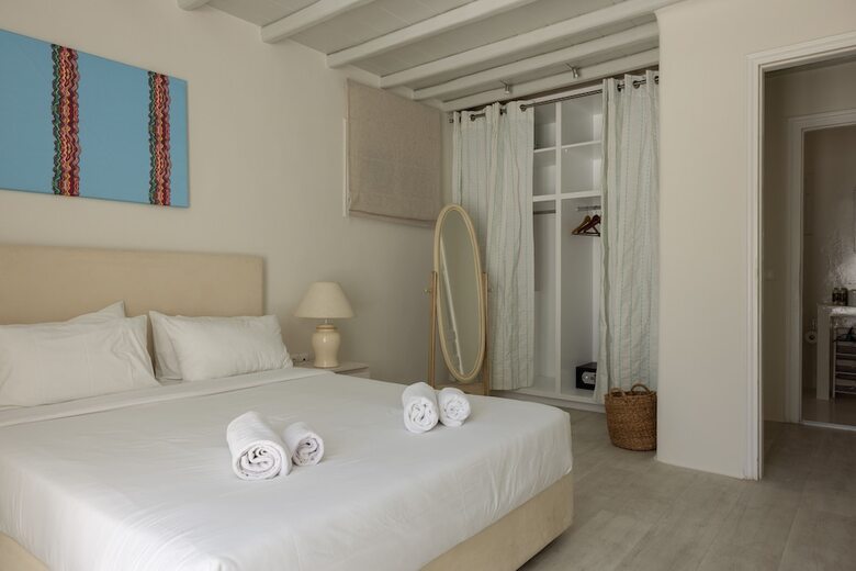 Amaris Mykonian Residence
