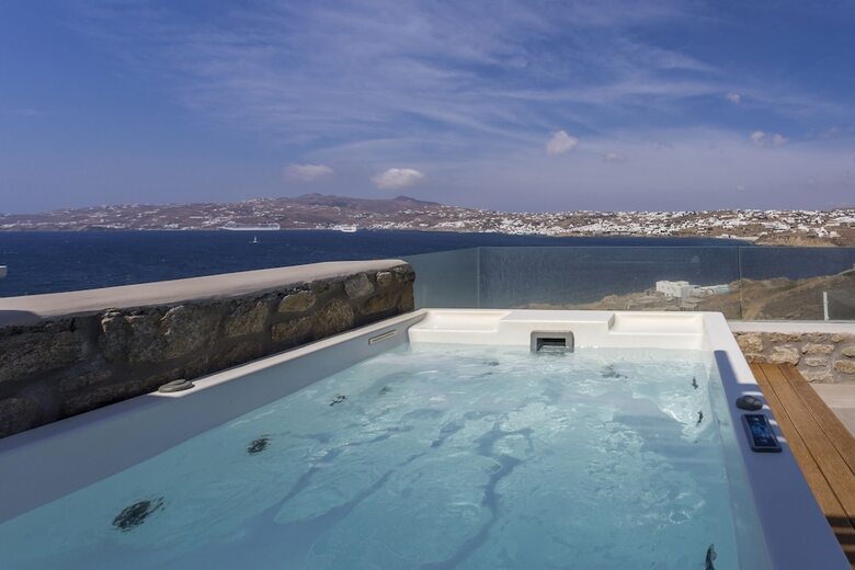 Amaris Mykonian Residence
