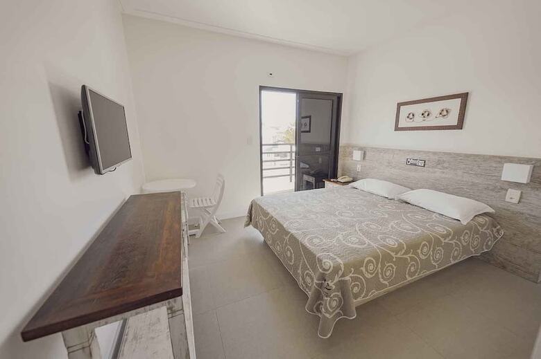 Paraiso Tropical Apartamentos E Camping