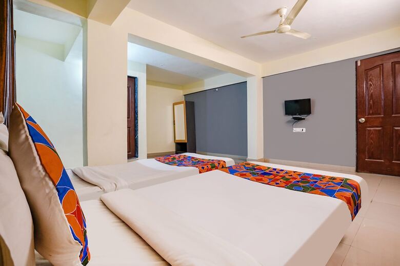 Hotel Fabexpress Samruddhi Park Inn