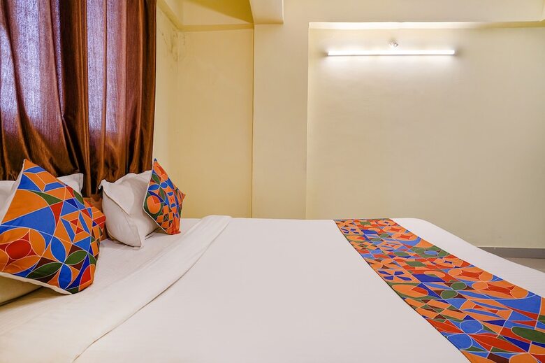 Hotel Fabexpress Samruddhi Park Inn