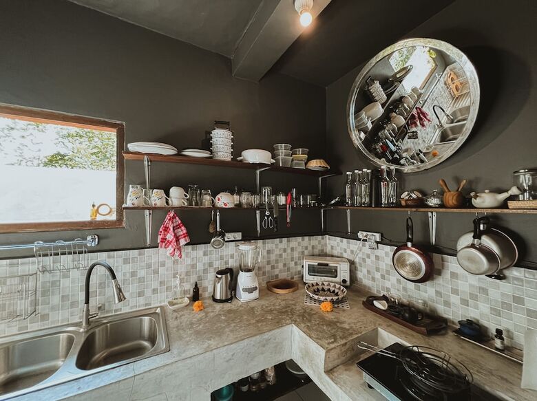 Bed & Breakfast 1111 Alchemy Space