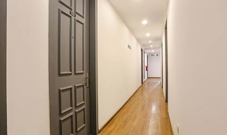 Hotel Fabexpress Meera Residency