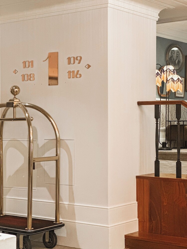 Grande Hotel Paris By Stay Hotels