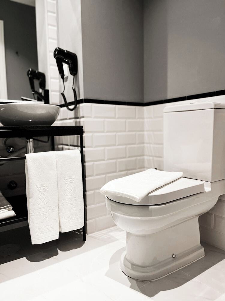 Grande Hotel Paris By Stay Hotels