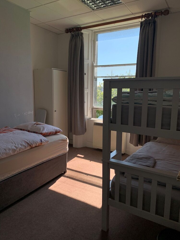 Eden Quay Lodge