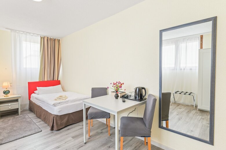 Hotel M�rikestra�e 56