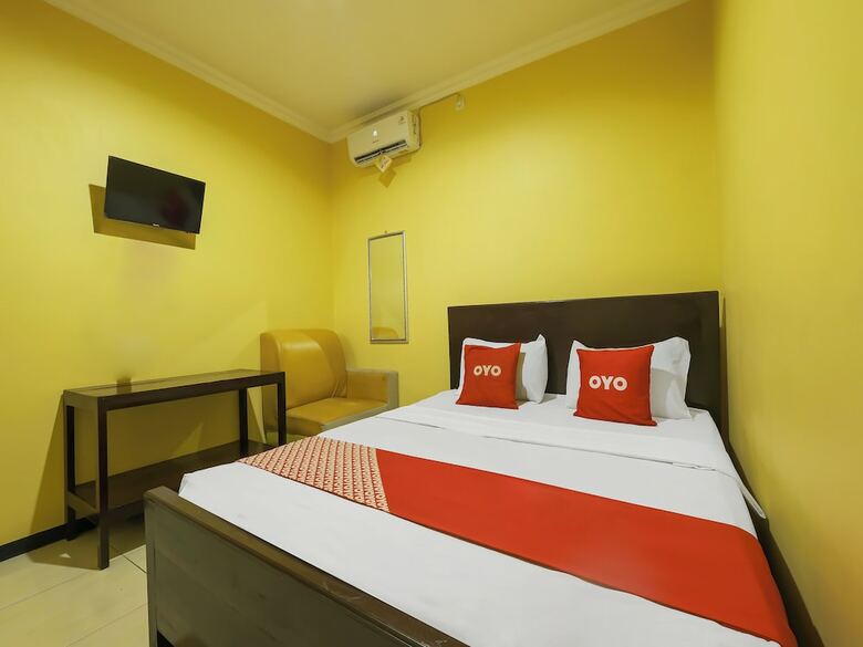 Oyo 92483 Hotel Kirana