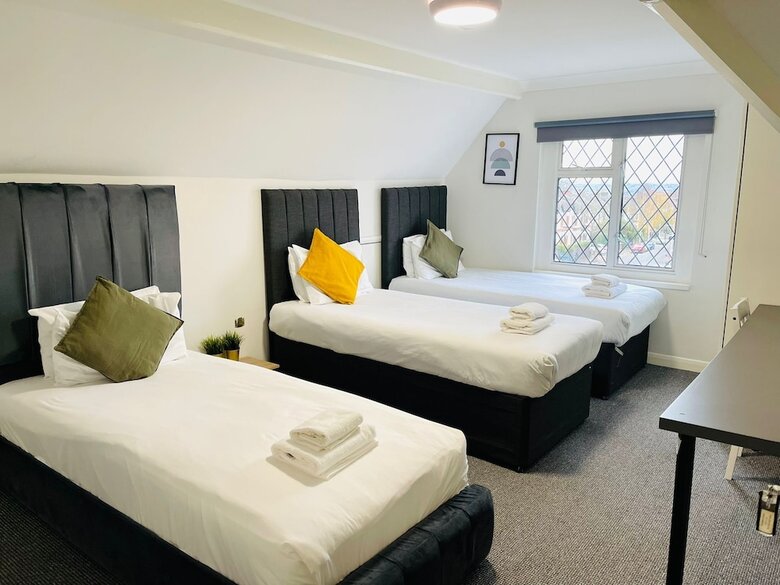 Woodford Hotel