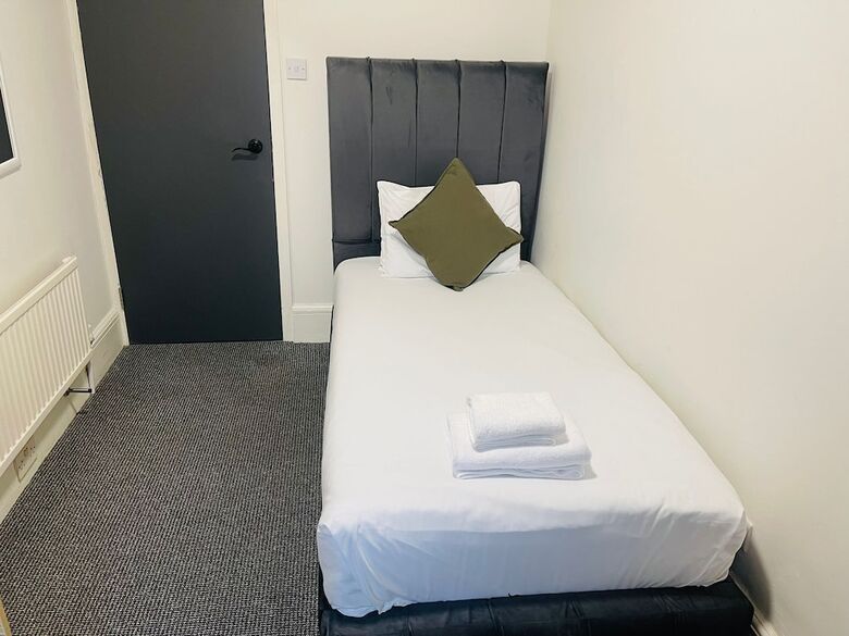 Woodford Hotel