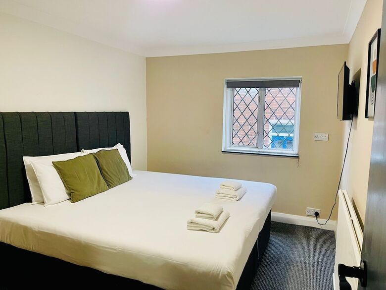 Woodford Hotel