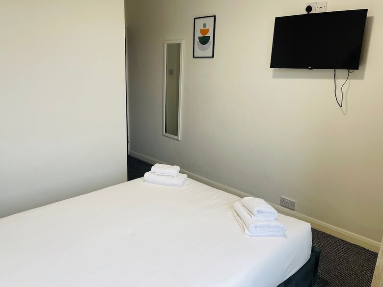 Woodford Hotel