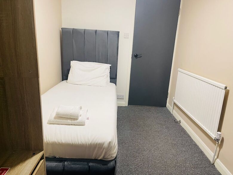 Woodford Hotel
