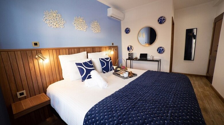 Hotel 10 Rue Du Four � Chaux