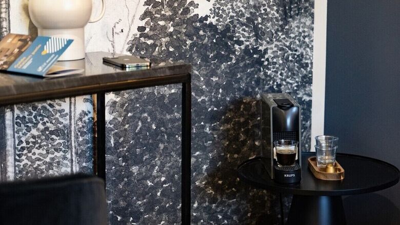 Hotel 10 Rue Du Four � Chaux