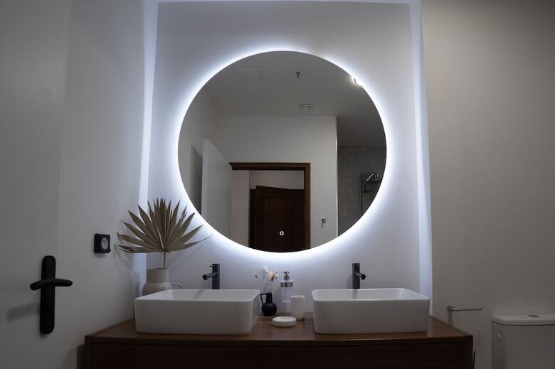 Hotel 10 Rue Du Four � Chaux