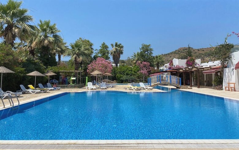 Hotel Eskiyali Otel