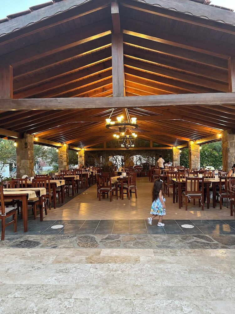 Hotel Eskiyali Otel