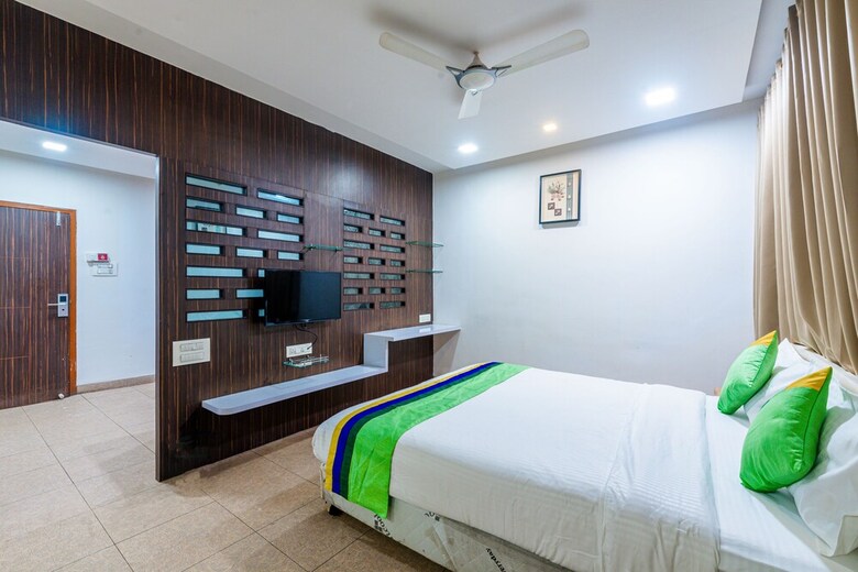Hotel Treebo Spring Brooks, Kalyani Nagar