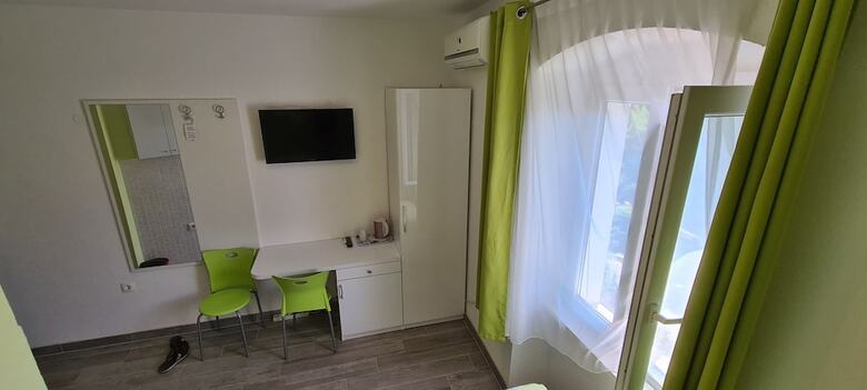 Nirvana Garden Rooms