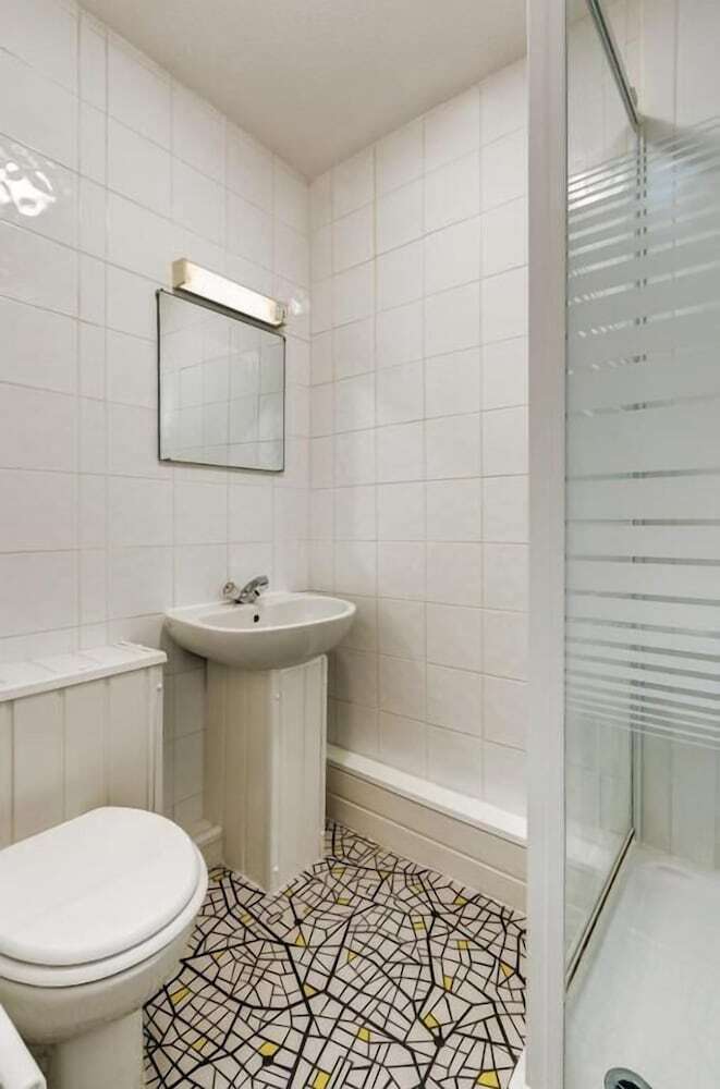 Commodore Hotel