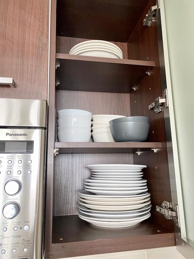 Hotel Ihost Suites Downtown Toronto
