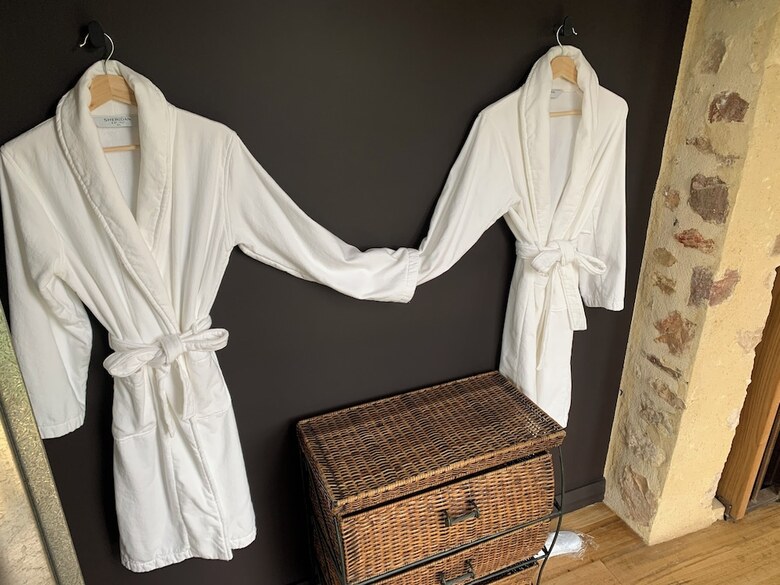 Bed & Breakfast Old Chaff Mill Retreat - - Luxury Vineyard Accommodation