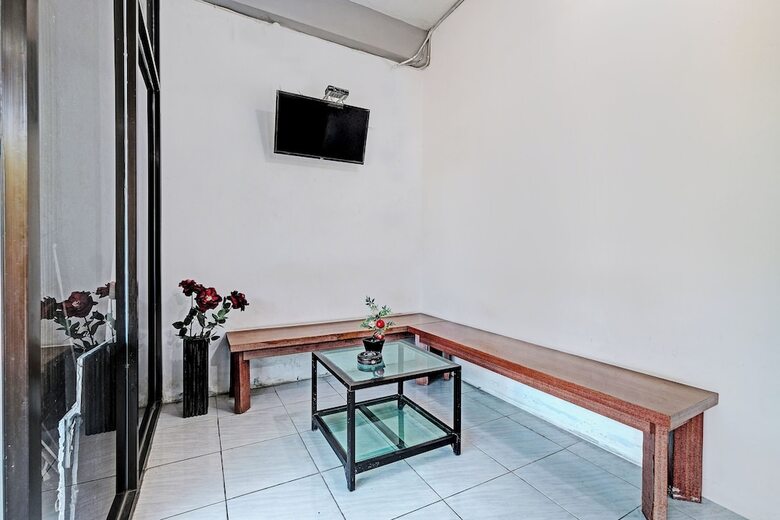 Hotel Collection O 92864 Mitra Residence