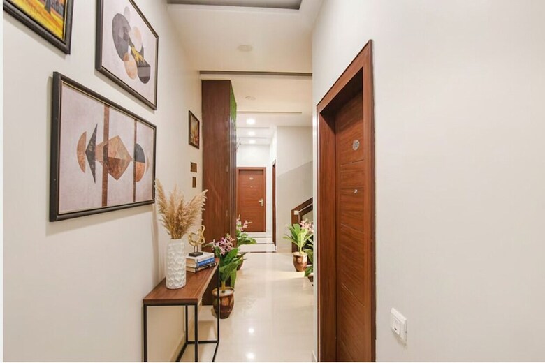 Fabhotel Golden City