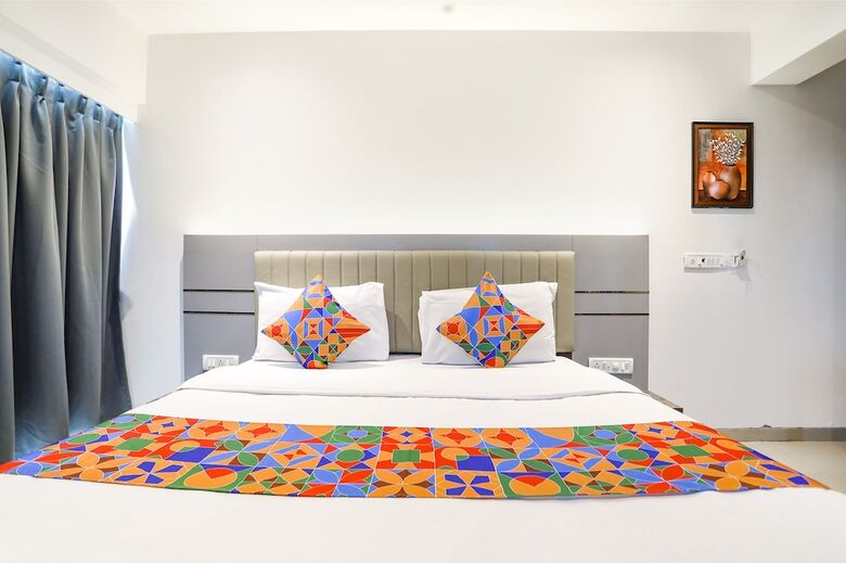 Fabhotel Jr Residency I