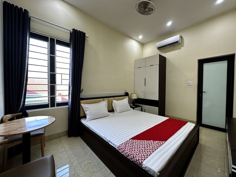 Oyo 1199 Dung Quyen Hotel
