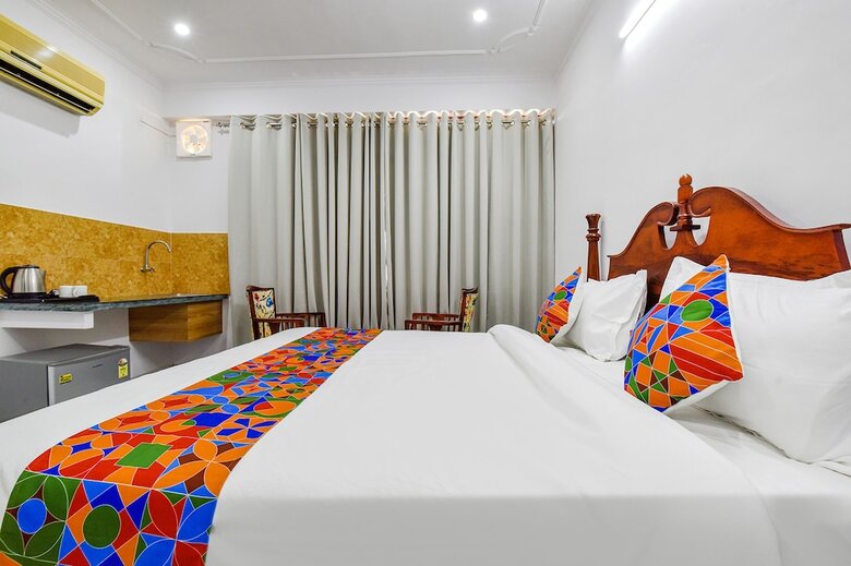 Fabhotel Umrao Haveli With Pool