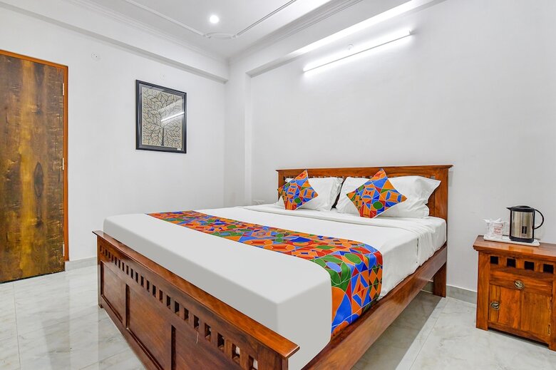 Fabhotel Umrao Haveli With Pool