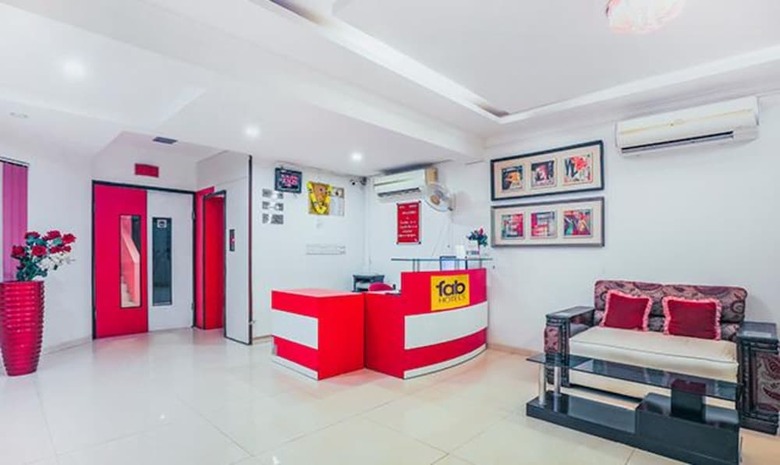 Fabhotel Anna Waddo