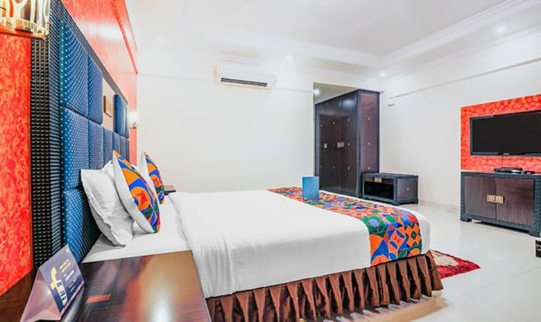 Fabhotel Anna Waddo
