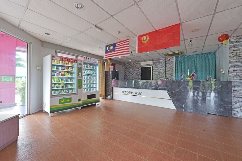 Oyo 90846 Hotel Akasia