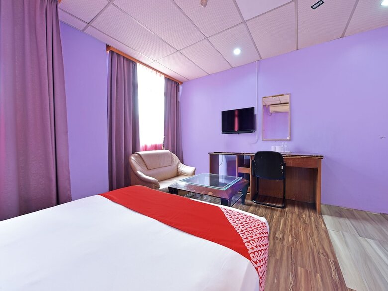 Oyo 90846 Hotel Akasia