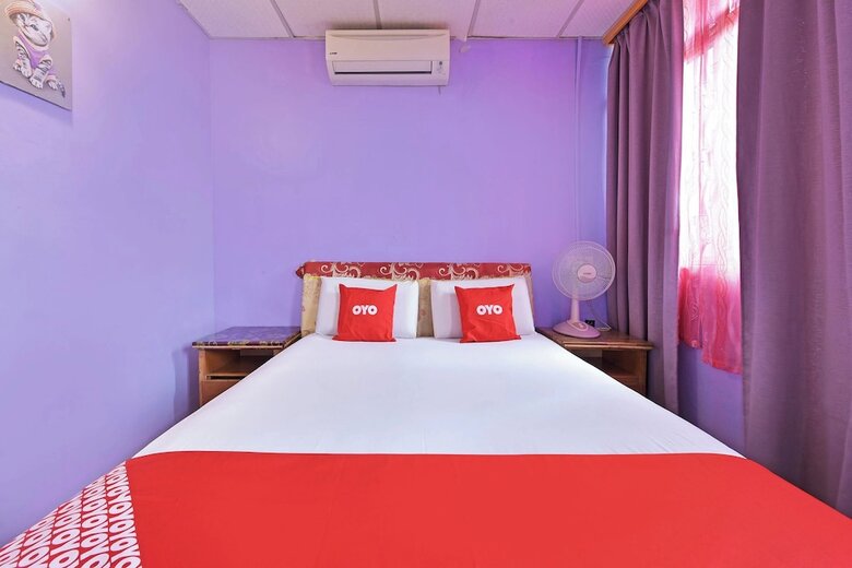 Oyo 90846 Hotel Akasia