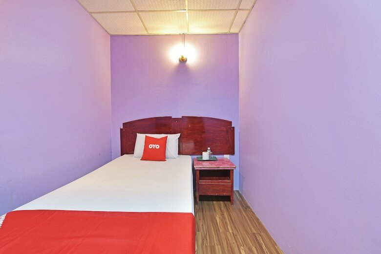 Oyo 90846 Hotel Akasia