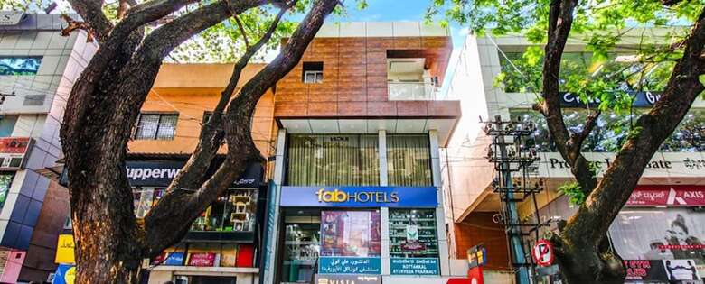Fabhotel Vs Suites & Inn