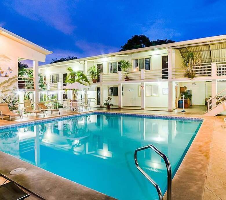 Hotel Pueblo Dorado